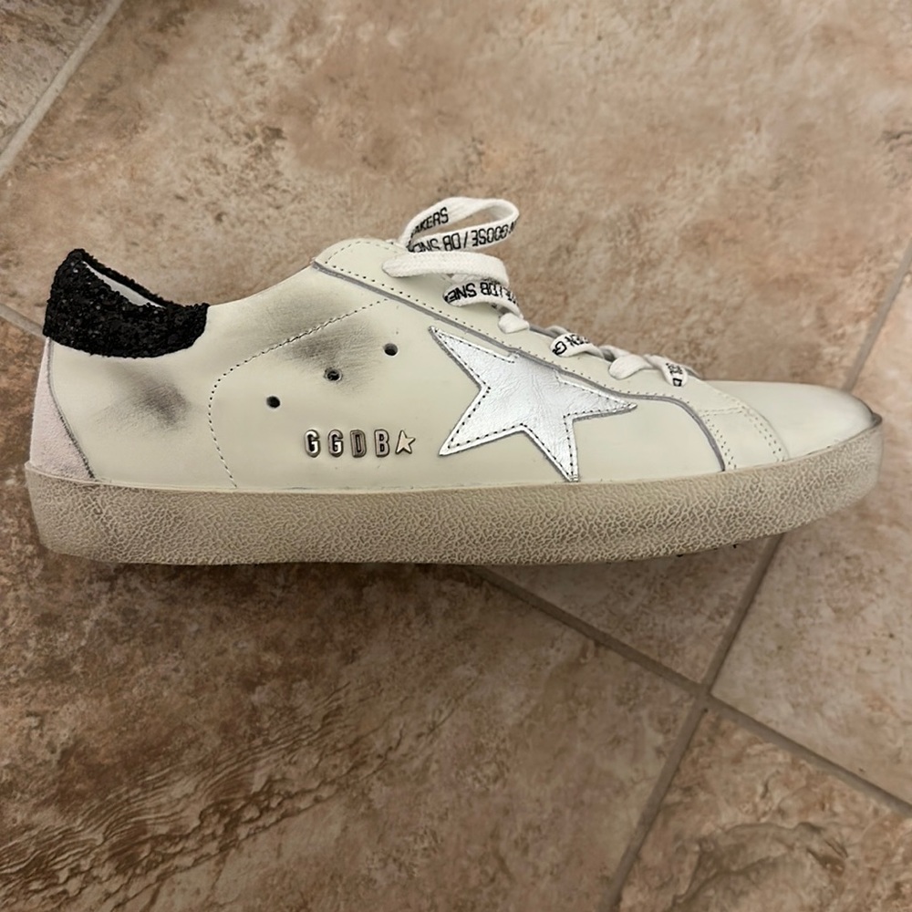Sneakers Brand New